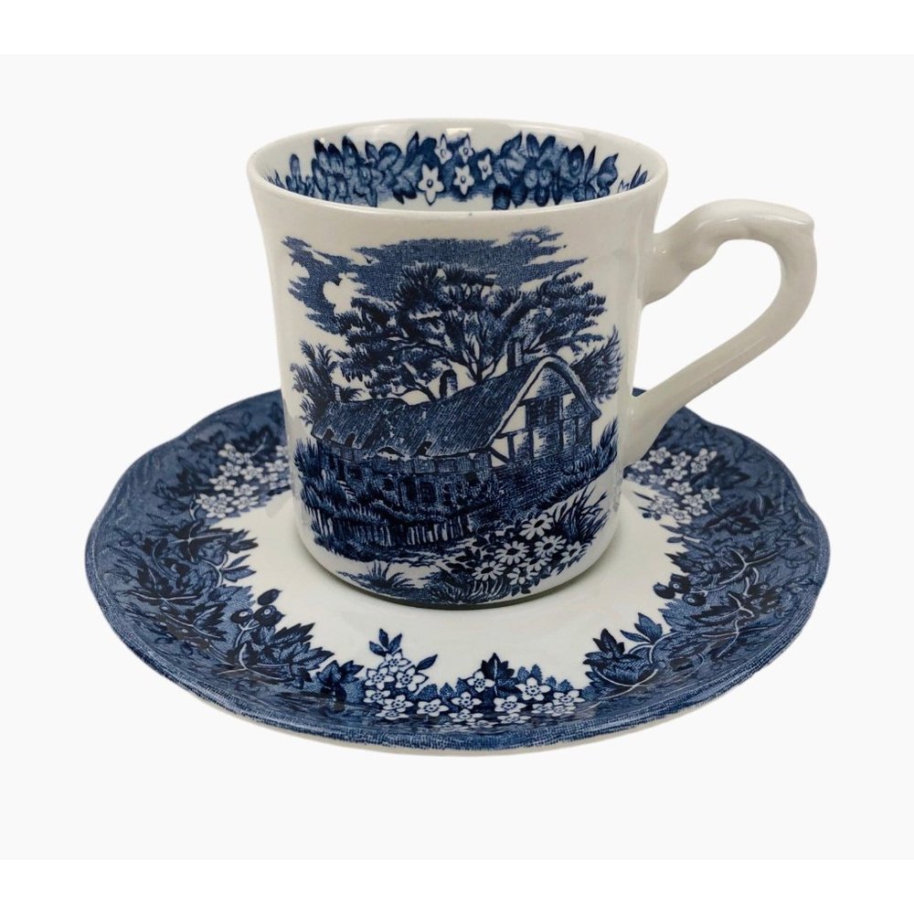 Anne Hathaway Cottage Meakin Romantic England Teacup Saucer Blue White Set
